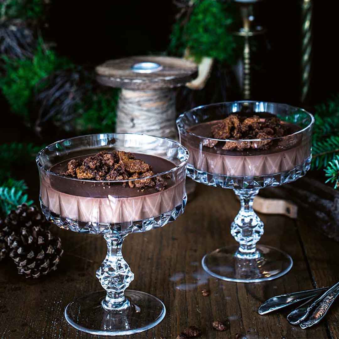 Lebkuchen-Pudding mit Spekulatiusbröseln