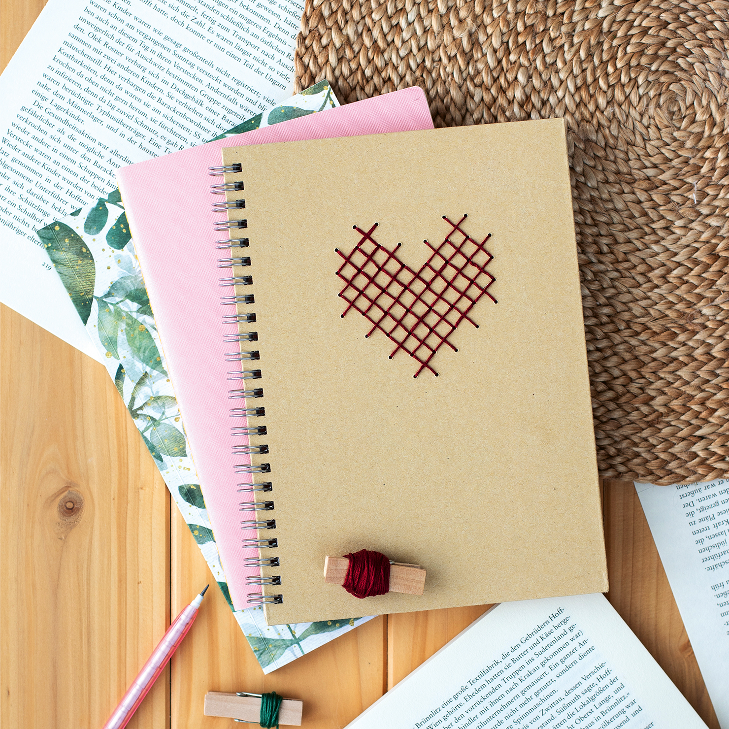 Herzstickerei für Karten und Journals